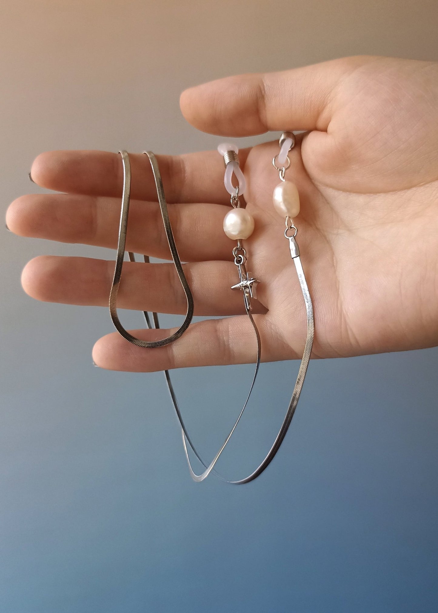 Pearl glasses chain