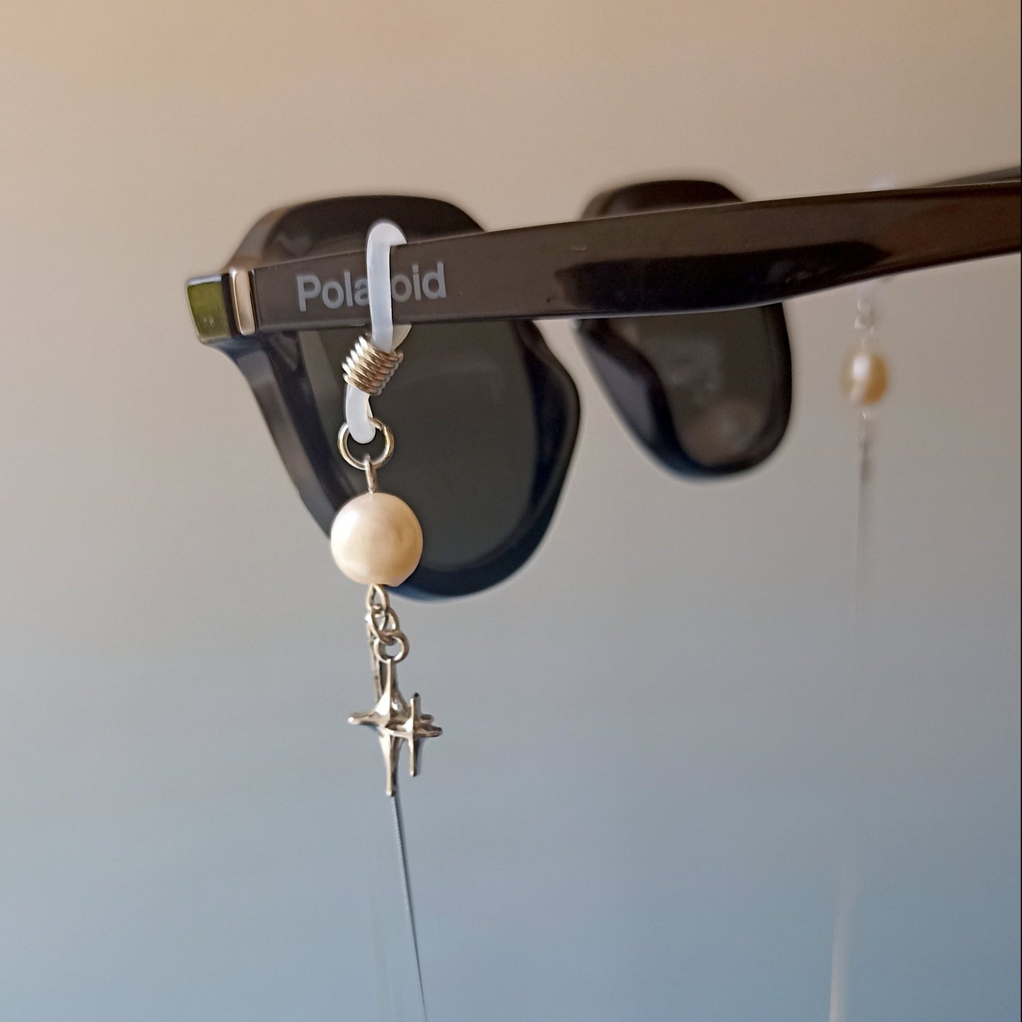 Pearl glasses chain