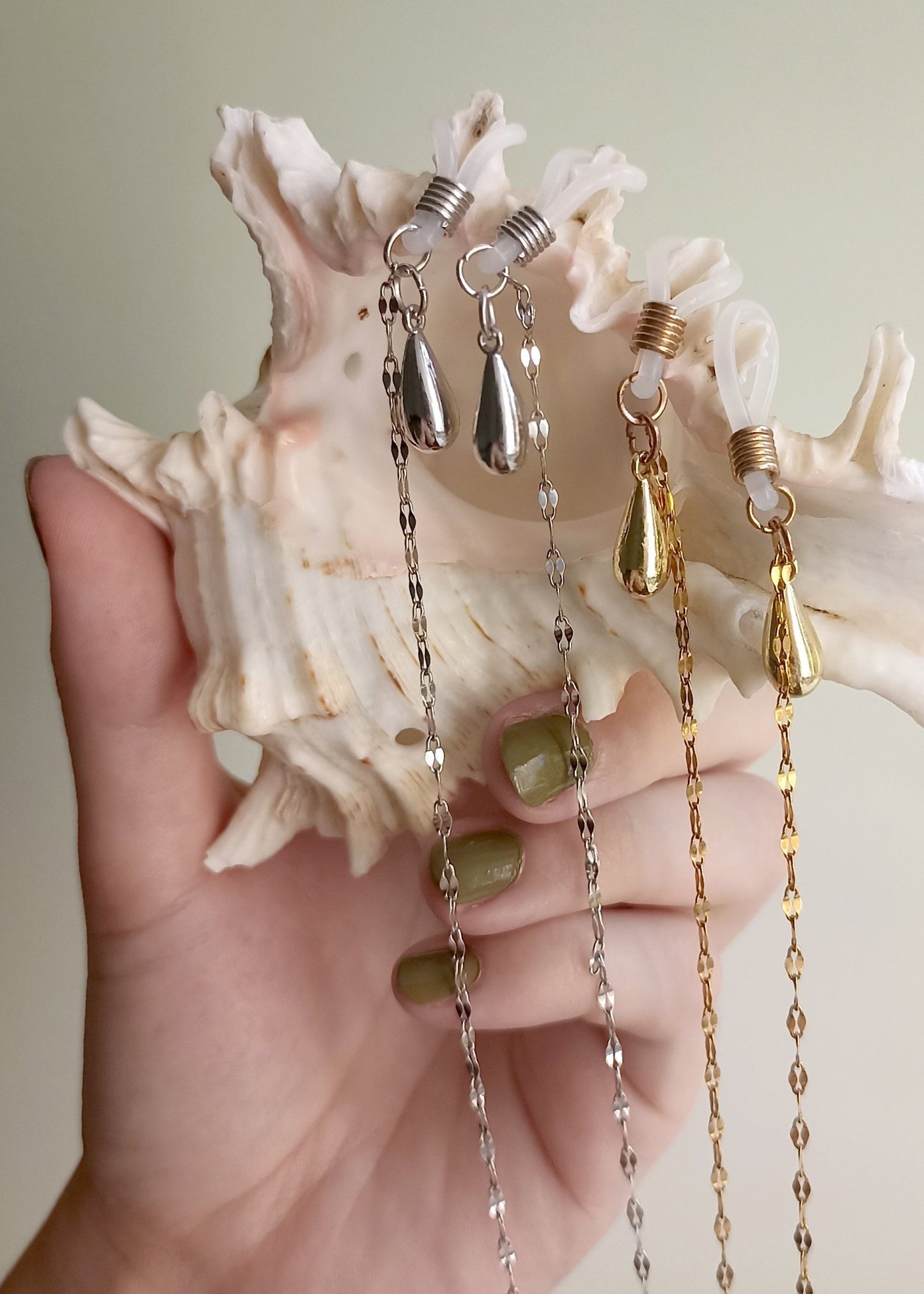 Drops Glasses Chain