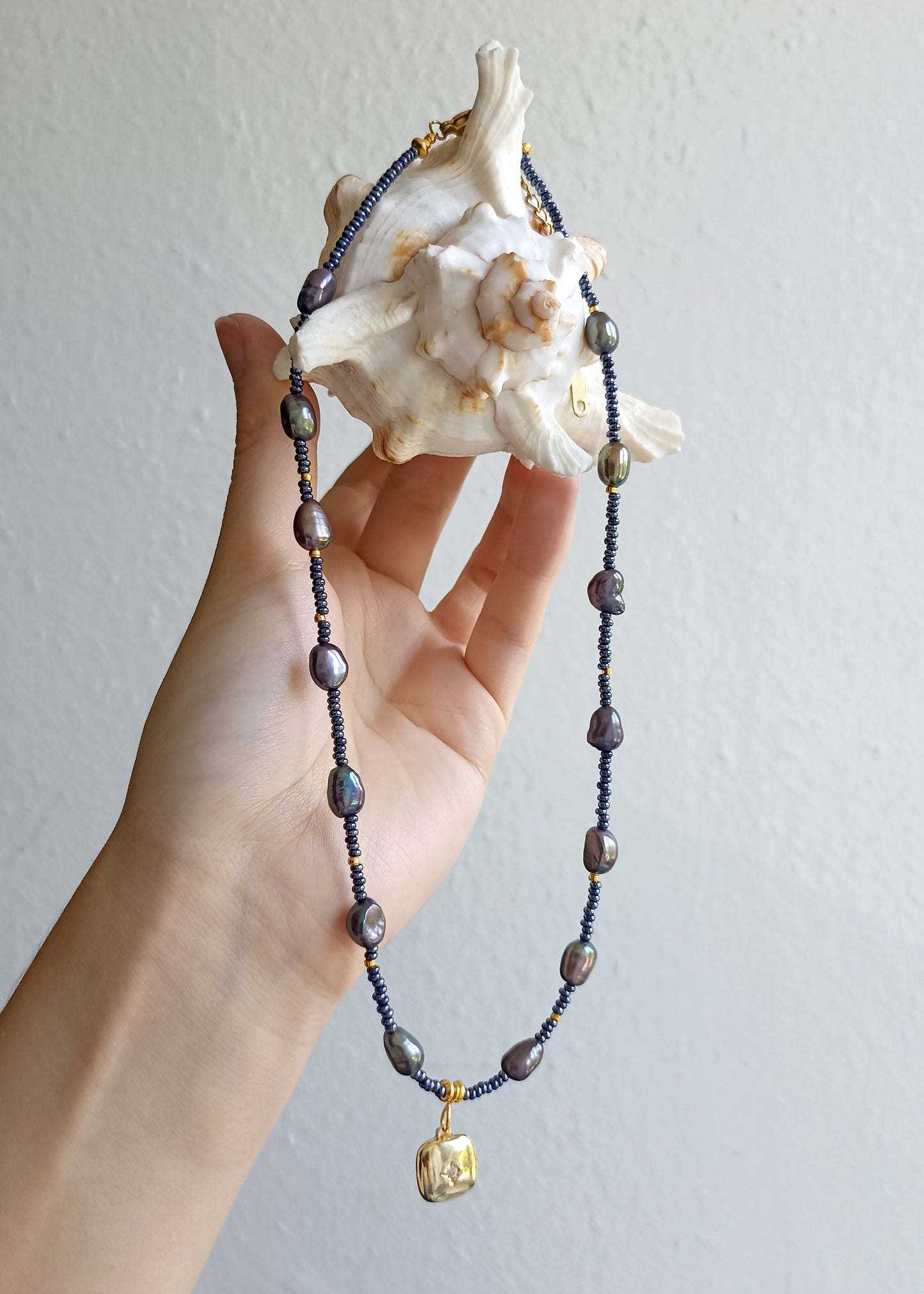 Collier Perles Noires