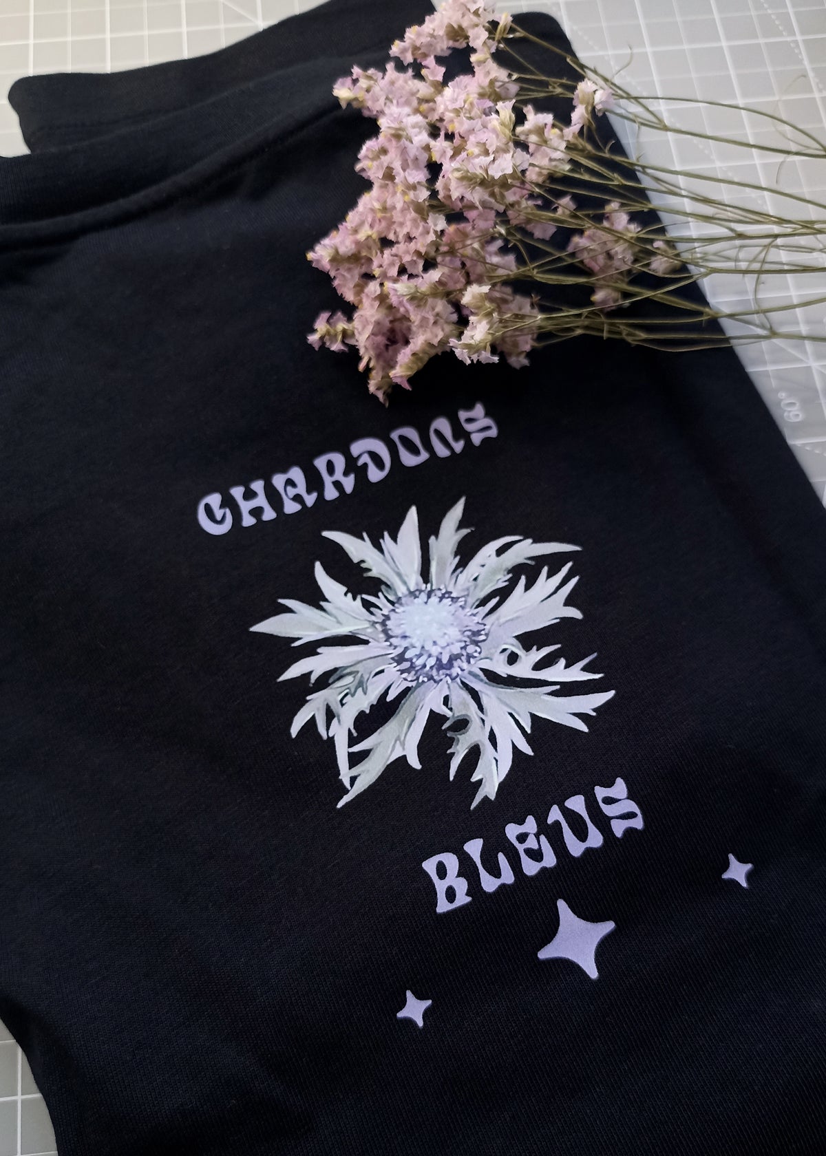 Chardons - Thick Unisex T-shirt