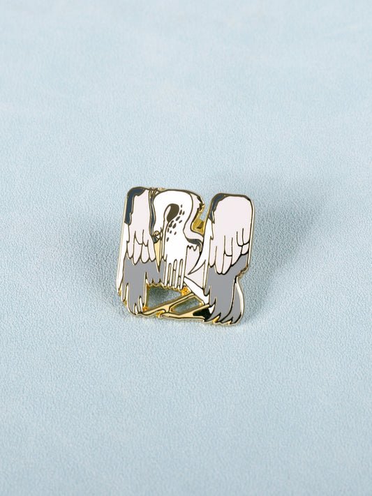 Broche en émail Héron