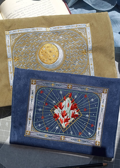 Velvet pouch A4 - Book Sleeve